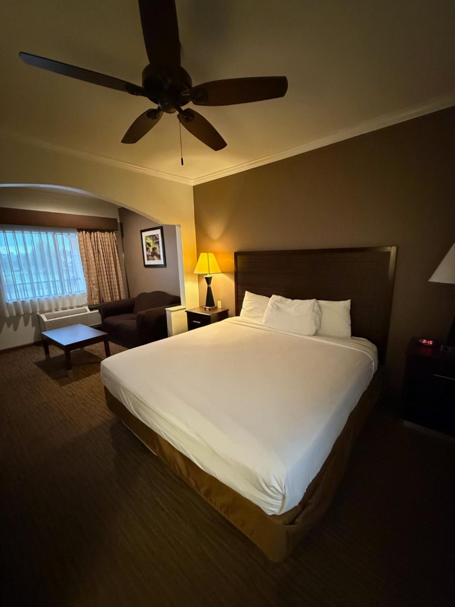 Inn Of Navasota Hotel מראה חיצוני תמונה